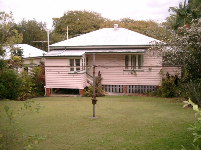 3 Lanham Crescent, Newmarket QLD 4051