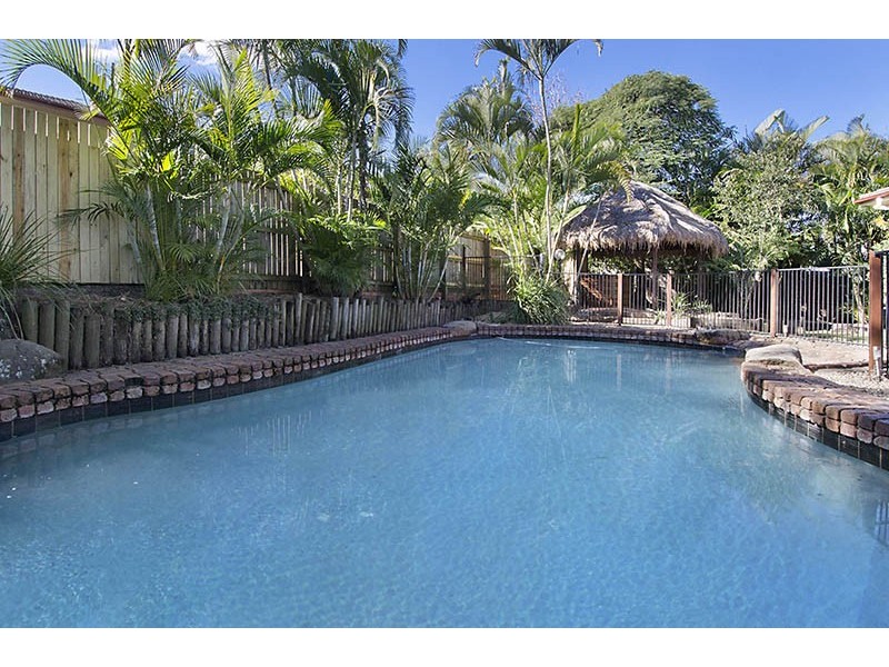 20 Brentwick Street, Chermside QLD 4032