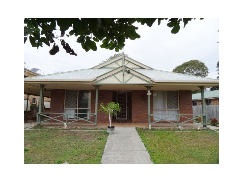 10 Lima Street, Nudgee Beach QLD 4014