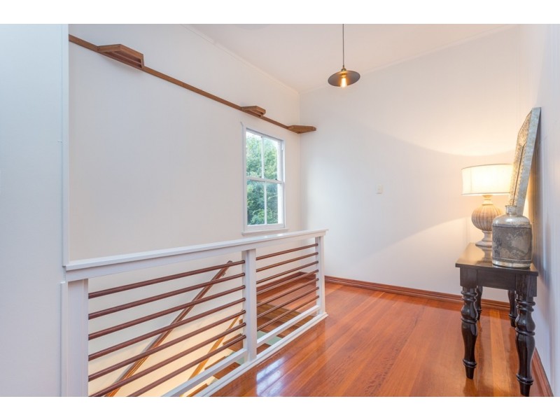 17 Confederate Street, Red Hill QLD 4059