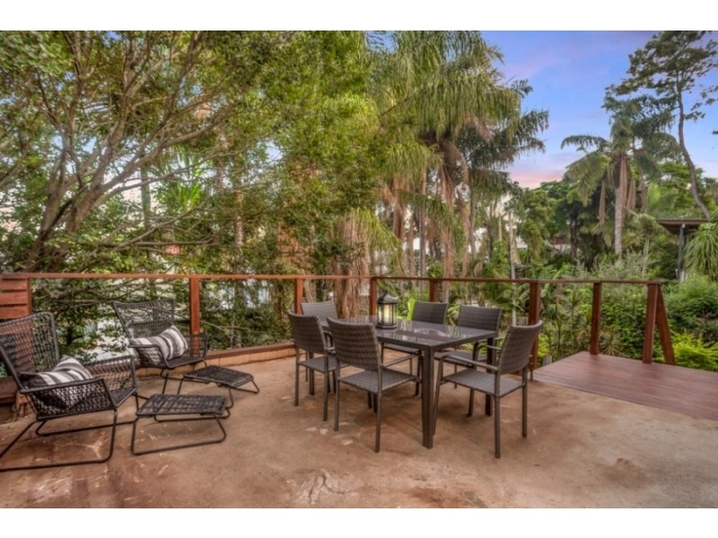 17 Confederate Street, Red Hill QLD 4059