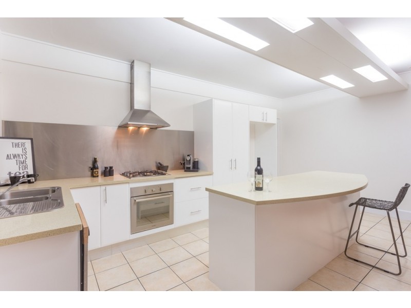 17 Confederate Street, Red Hill QLD 4059