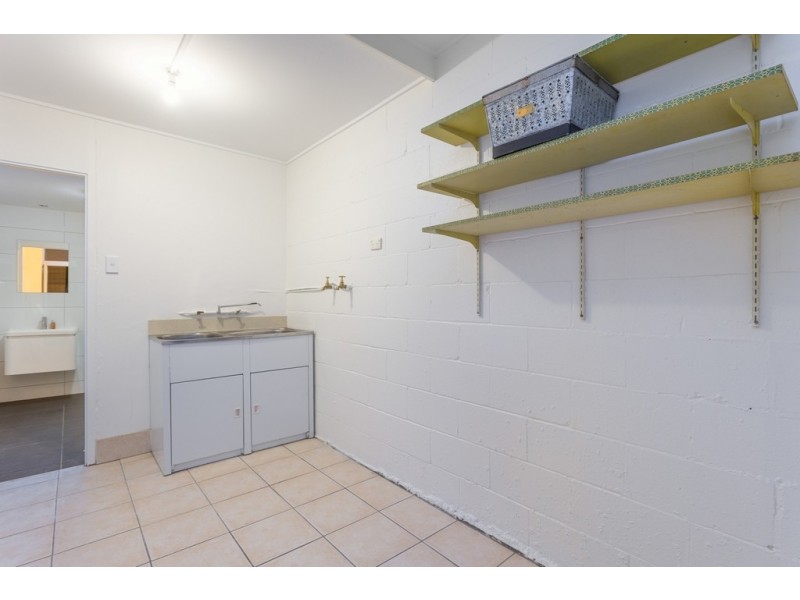 17 Confederate Street, Red Hill QLD 4059