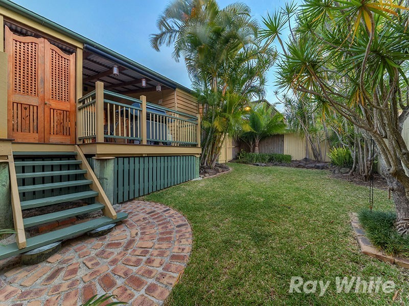 48 Bayview Terrace, Wavell Heights QLD 4012