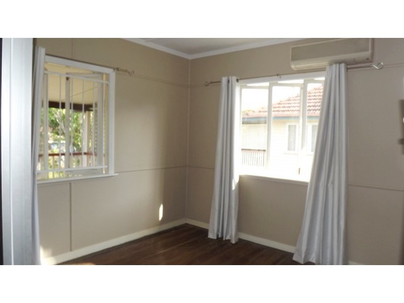 189 Pfingst Road, Wavell Heights QLD 4012