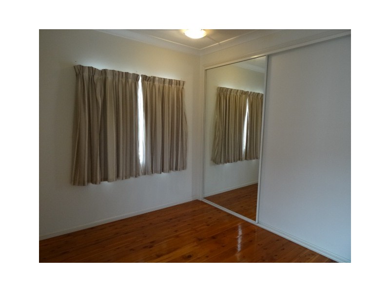 52 Miller Street, Chermside QLD 4032