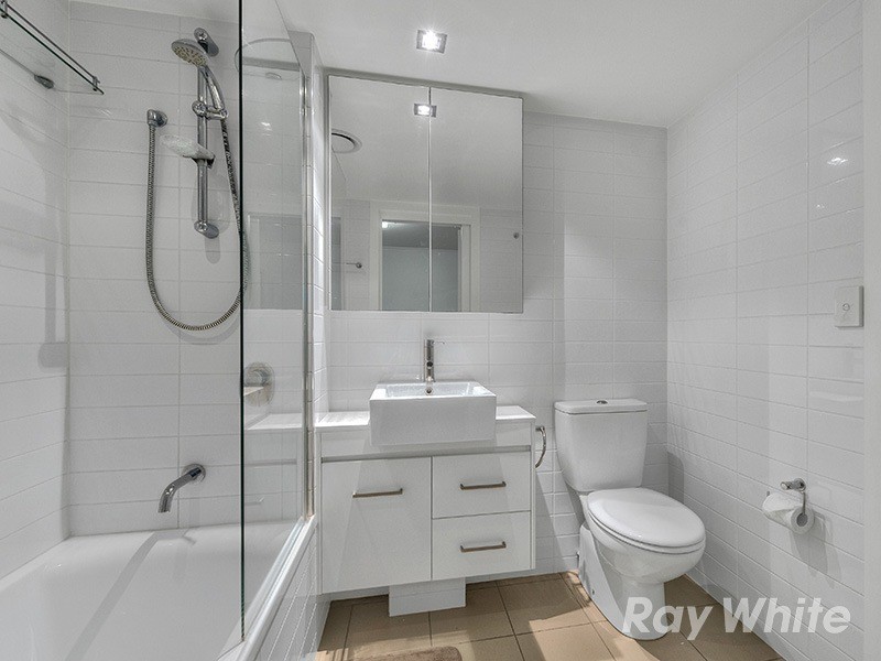 213/23 Parkland Street, Nundah QLD 4012