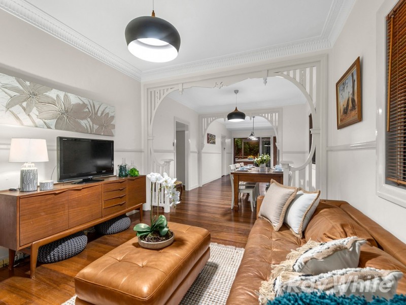 8 O’Farrell Avenue, Northgate QLD 4013