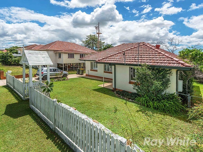 39 Highlands Street, Wavell Heights QLD 4012