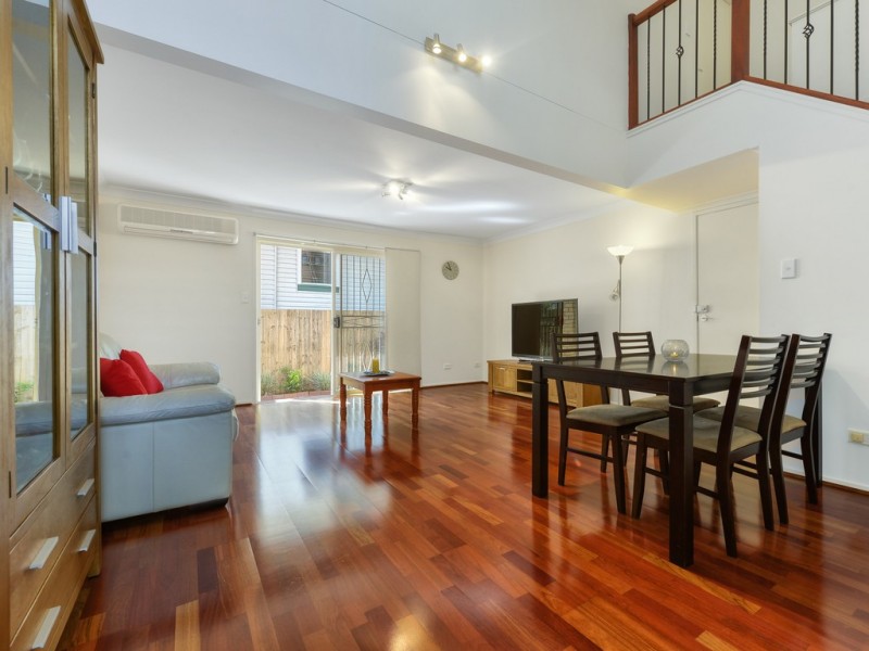 2/115 Jenner Street, Nundah QLD 4012