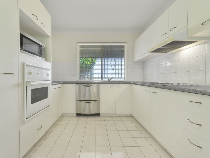 2/115 Jenner Street, Nundah QLD 4012