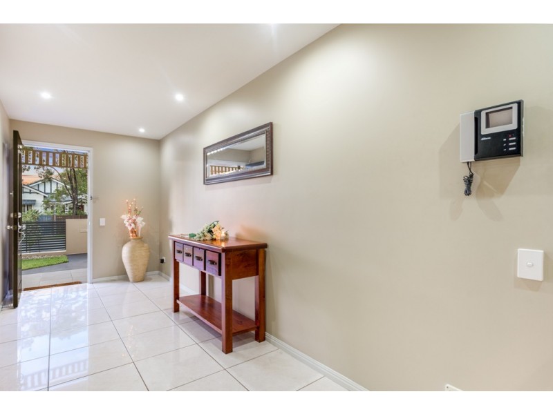 107 ROSE STREET, Wooloowin QLD 4030