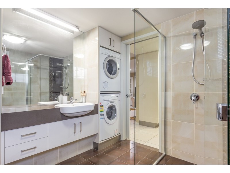 107 ROSE STREET, Wooloowin QLD 4030