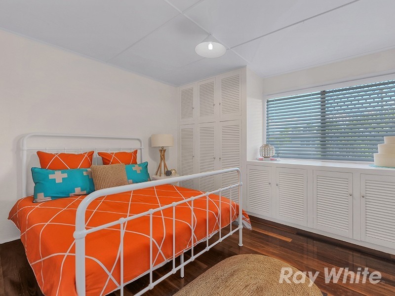 9 Petunia Street, Nudgee QLD 4014