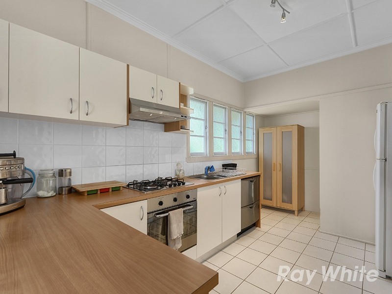 16 Charlotte Street, Wavell Heights QLD 4012