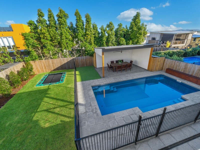 32 Highcrest Avenue, Wavell Heights QLD 4012