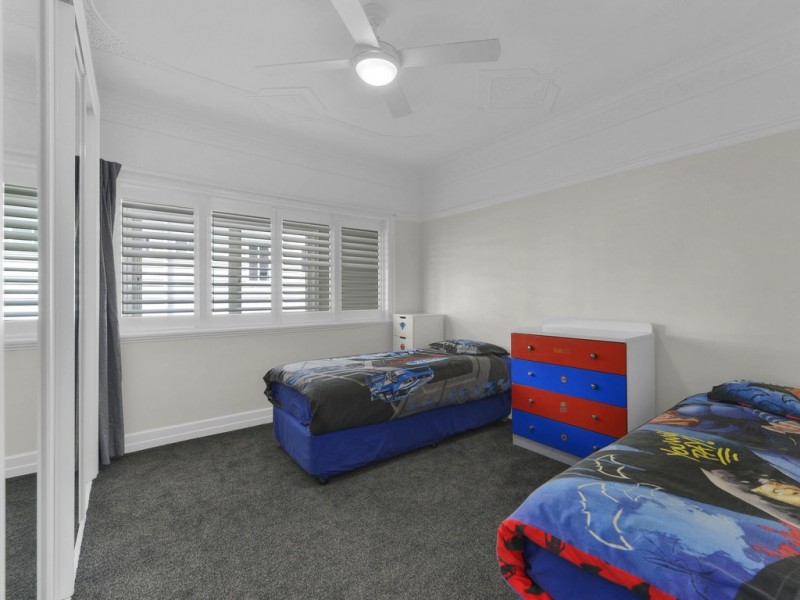 32 Highcrest Avenue, Wavell Heights QLD 4012