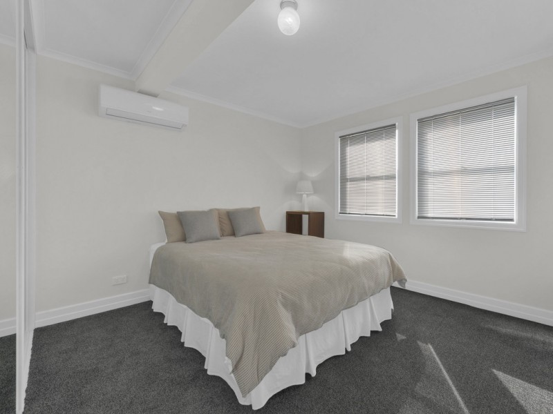 32 Highcrest Avenue, Wavell Heights QLD 4012