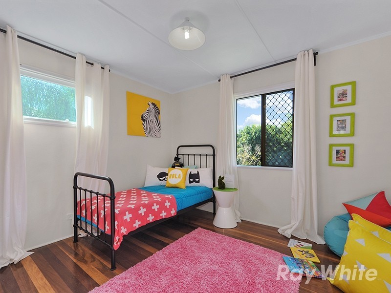 9 Petunia Street, Nudgee QLD 4014