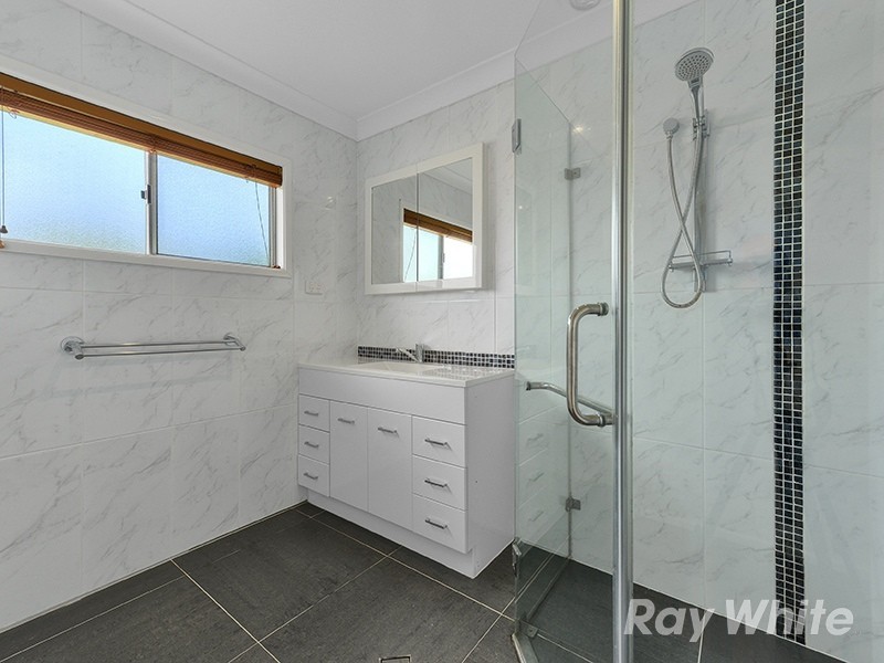 24 Woodbury Avenue, Bray Park QLD 4500