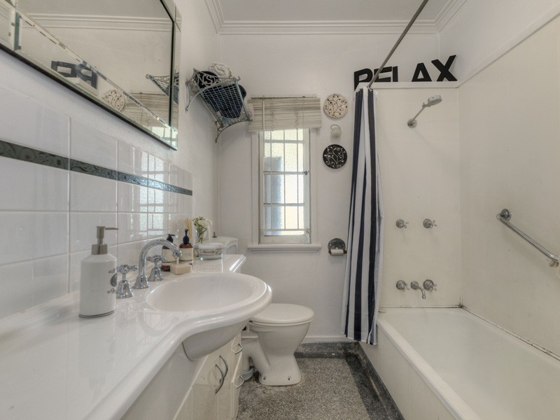 21 Sylvan Avenue, Nundah QLD 4012