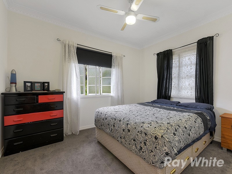 11 Pedley Street, Wavell Heights QLD 4012