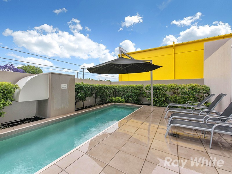 203/15 Parkland St, Nundah QLD 4012