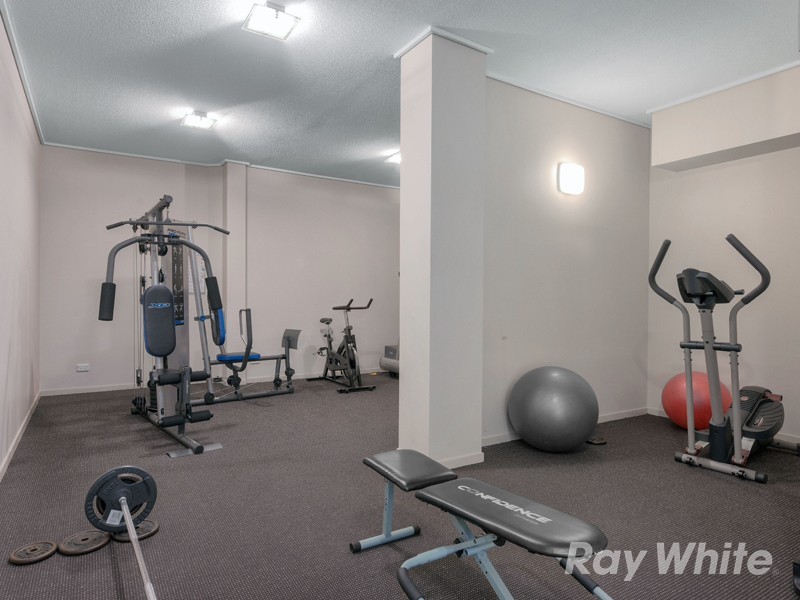 203/15 Parkland St, Nundah QLD 4012