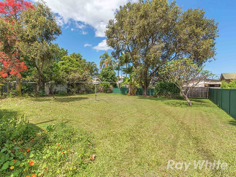 51 Acacia Ave, Northgate QLD 4013