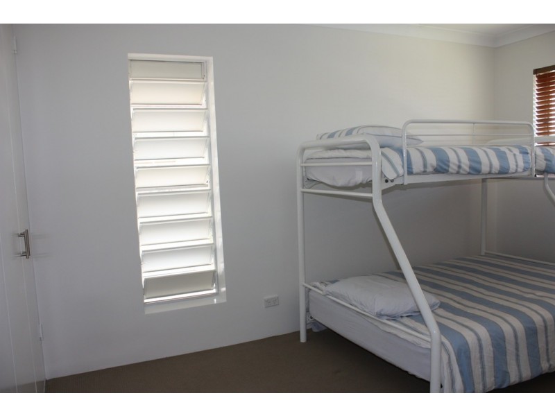 3/125 Flower Street, Northgate QLD 4013