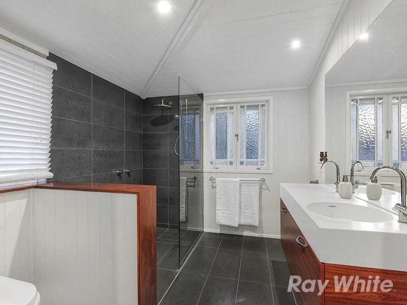 1 Cambridge Street, Nundah QLD 4012