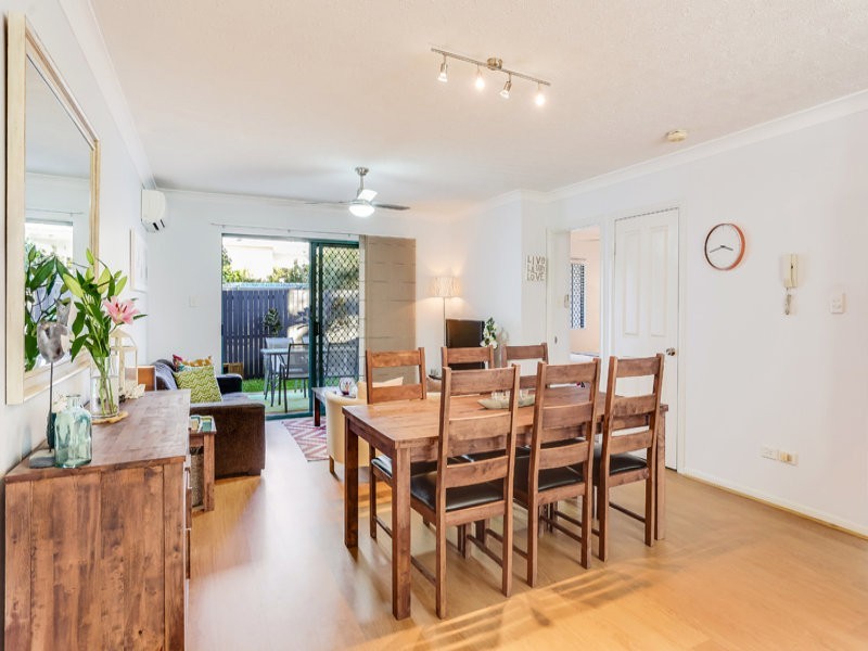 2/11 Wongara Street, Clayfield QLD 4011