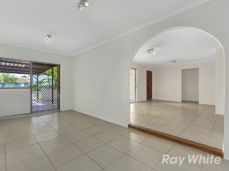 39 Kennedy Drive, Capalaba QLD 4157