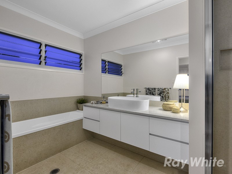 5 Suvla Street, Nundah QLD 4012