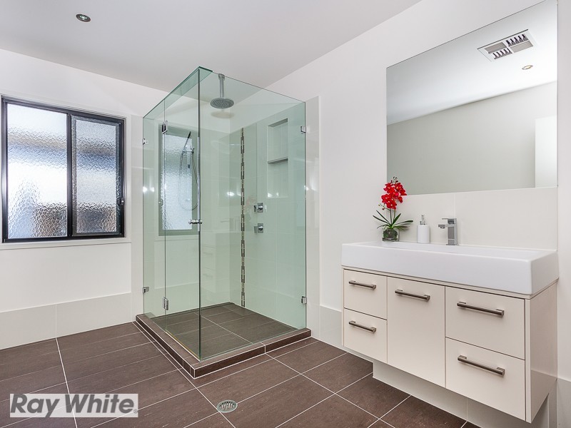 61 Coonerang Street, Virginia QLD 4014