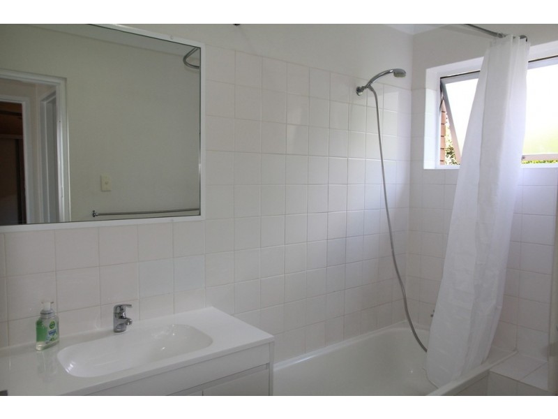 1/21 Newby Street, Nundah QLD 4012