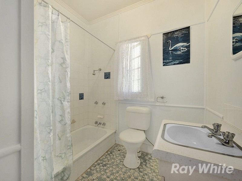 62 Gold Street, Banyo QLD 4014