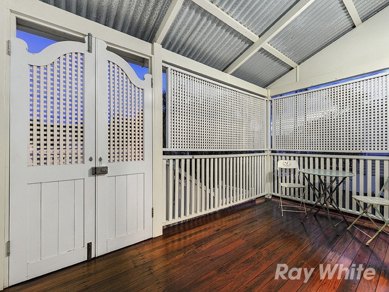 24 Vernon Street, Nundah QLD 4012