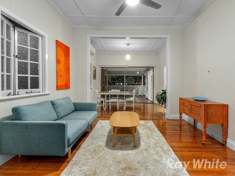 24 Vernon Street, Nundah QLD 4012
