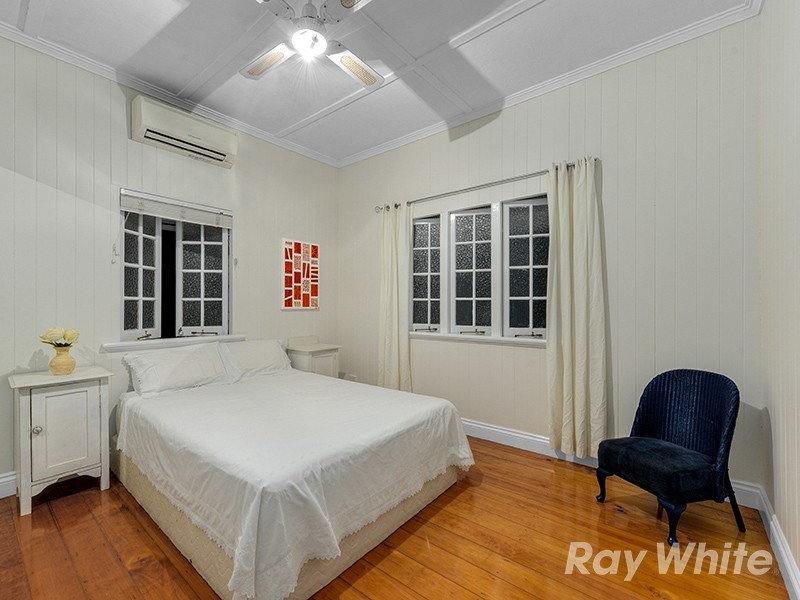 24 Vernon Street, Nundah QLD 4012