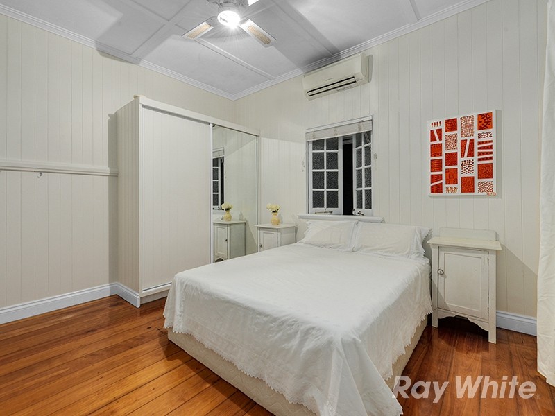 24 Vernon Street, Nundah QLD 4012