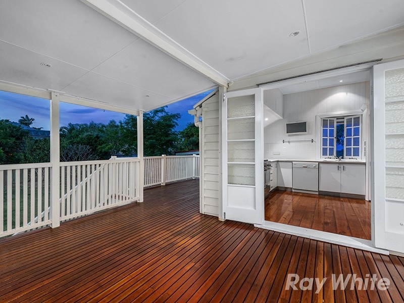 24 Vernon Street, Nundah QLD 4012