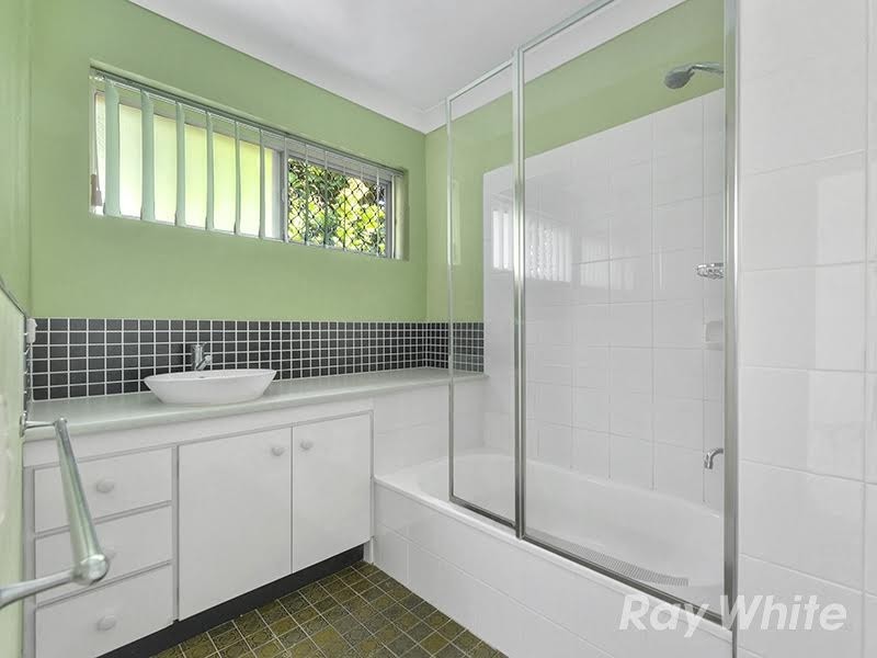 5/125 Flower Street, Northgate QLD 4013