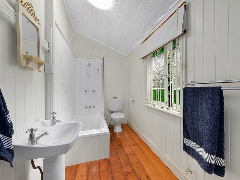 27 Fordham Street, Wavell Heights QLD 4012