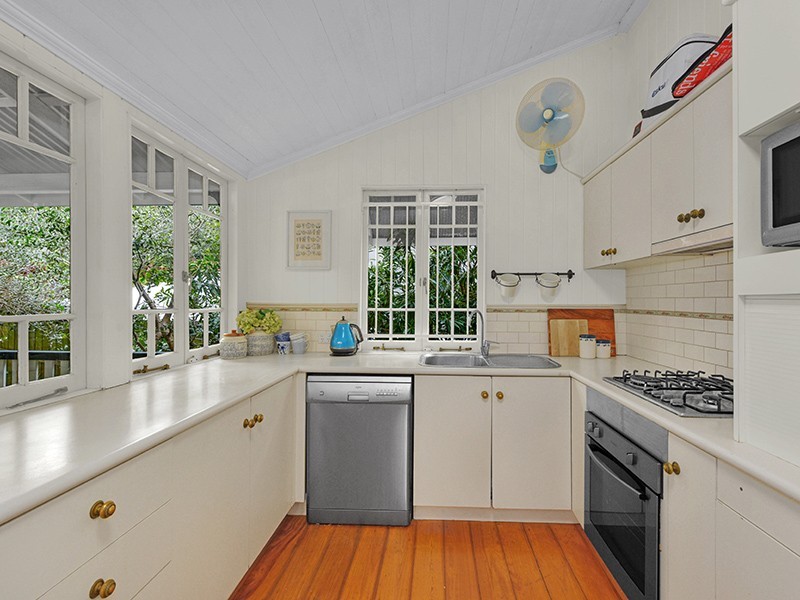 27 Fordham Street, Wavell Heights QLD 4012