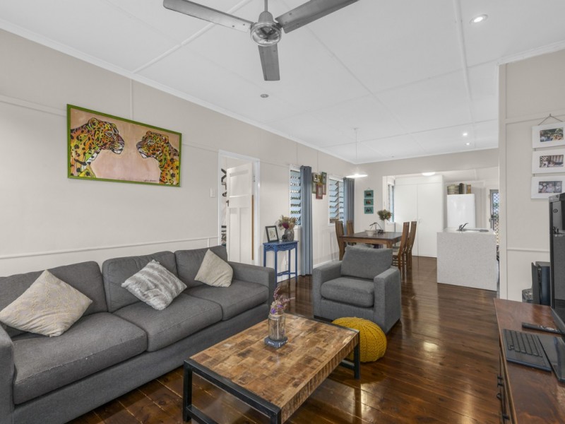 5 Gurley Street, Wavell Heights QLD 4012