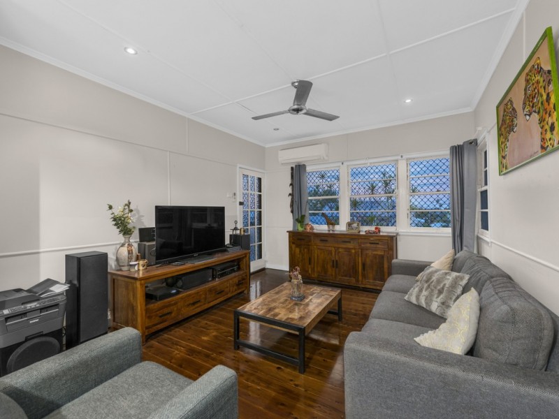 5 Gurley Street, Wavell Heights QLD 4012