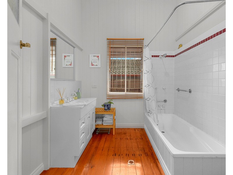 20 Meymot Street, Banyo QLD 4014