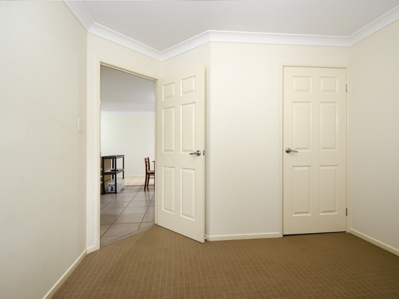 Unit 1/2 Rose Lea Court, Warwick QLD 4370