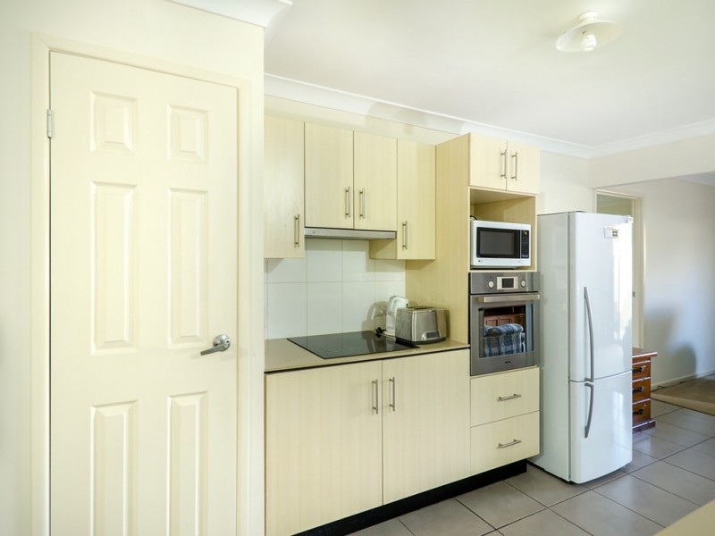 Unit 2/2 Rose Lea Court, Warwick QLD 4370